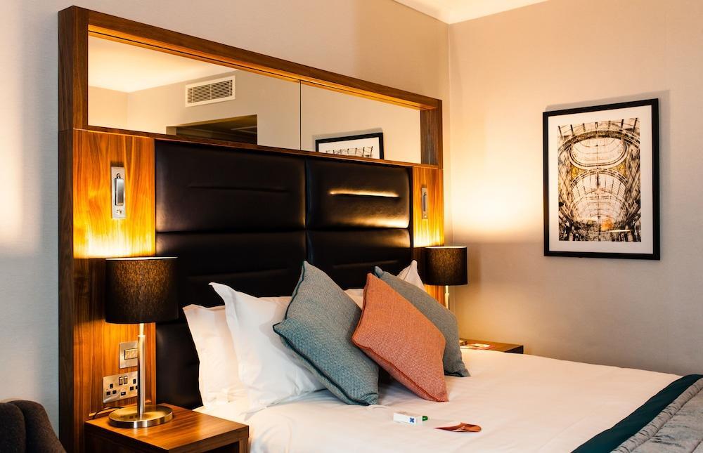 מלון Crowne Plaza Leeds By Ihg מראה חיצוני תמונה